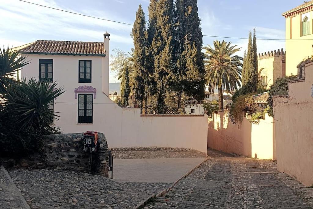 Large Family Home In Albaicin Center Granada Exterior photo